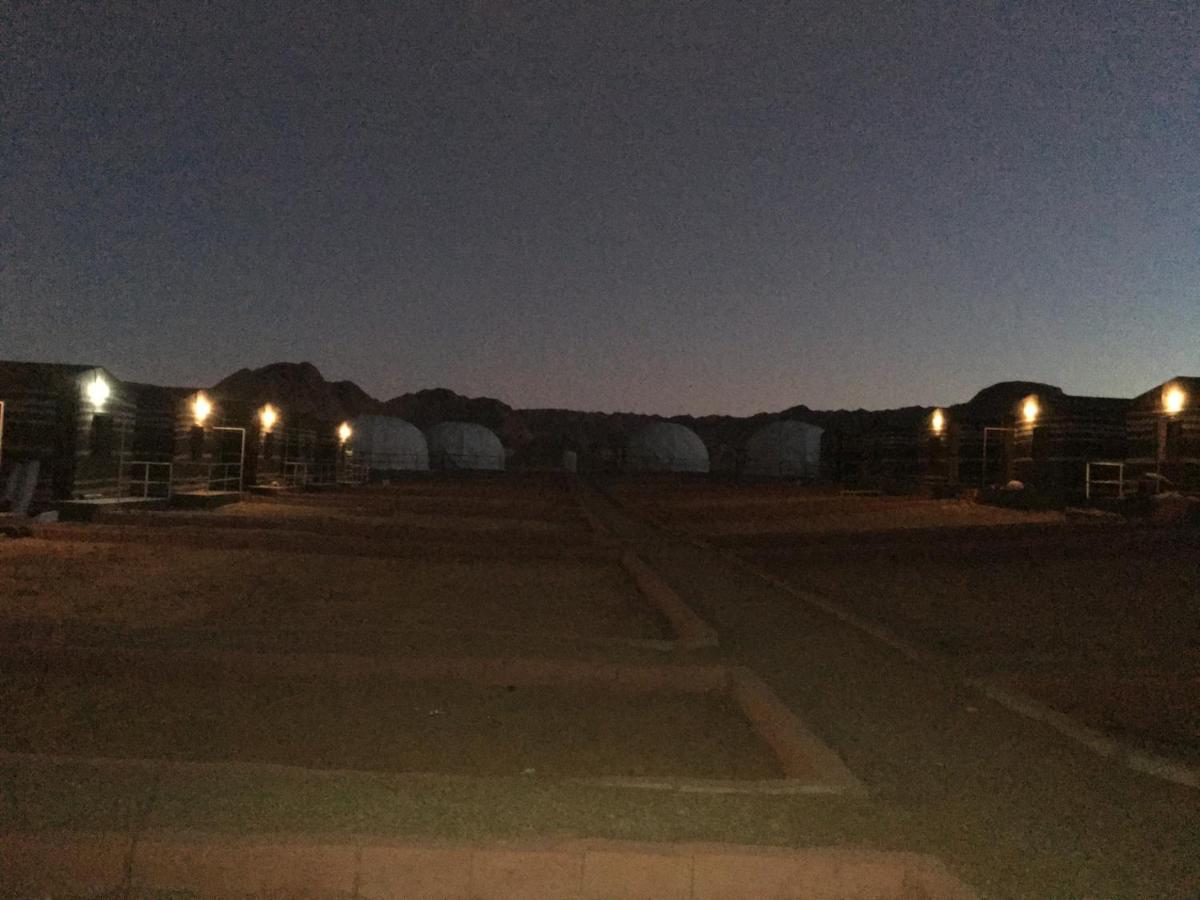 Hotel Oryx Camp Wadi Rum Exterior foto